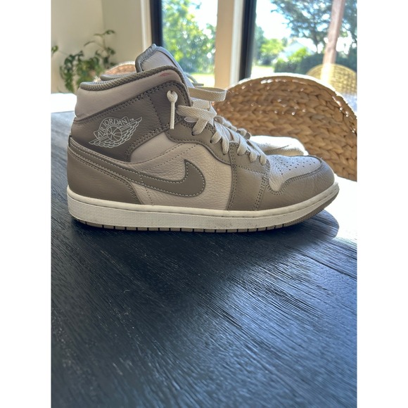 Nike Other - Nike Air Jordan 1 Mid
Legend Light Brown